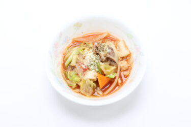 284キャベツと牛肉のトマト煮